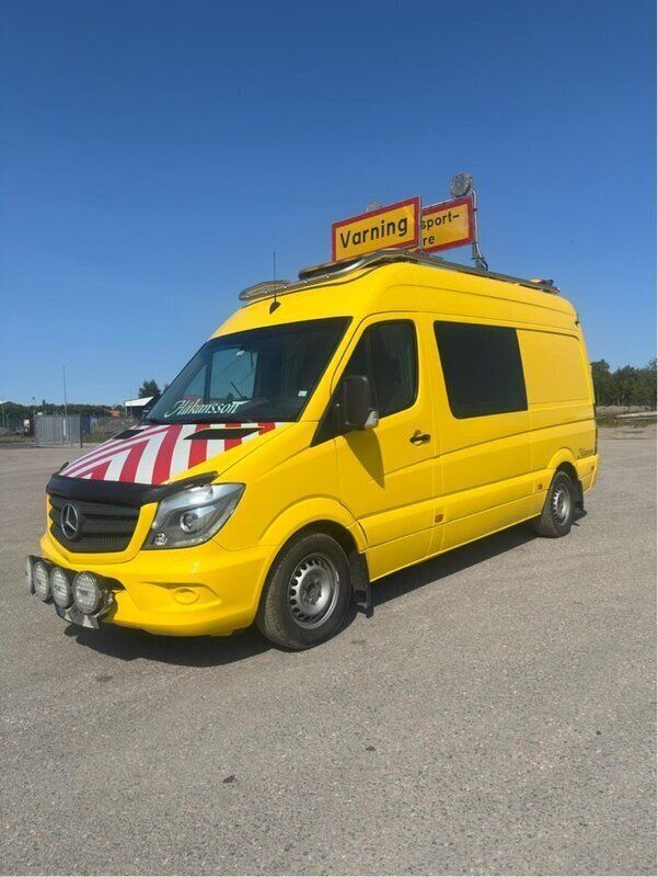 Gul Begagnad 2016 Mercedes Sprinter Van | 250 000 kr - Bild 1/4