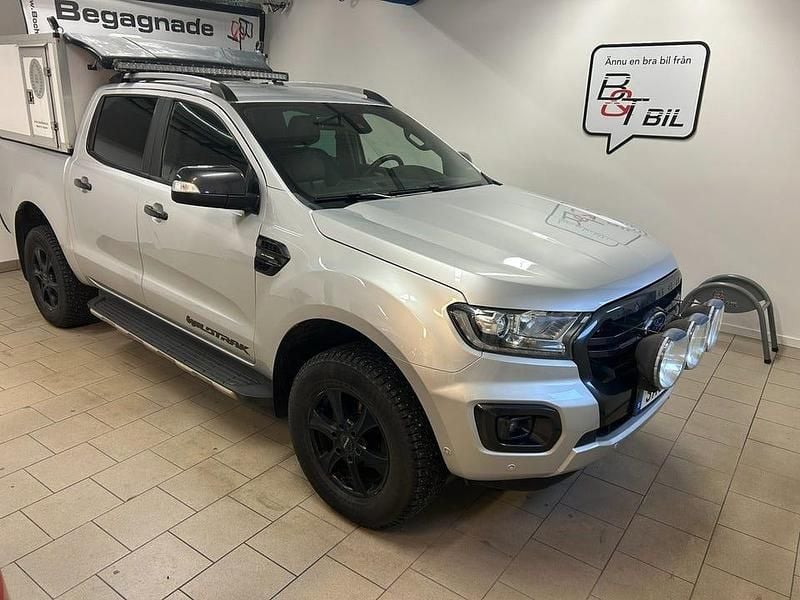 Grå metallic Begagnad 2019 Ford Ranger Wildtrack Pickup | 309 900 kr (Marknadspris) - Bild 1/4