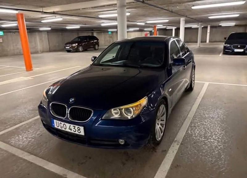 Begagnad 2004 BMW 520 Sedan | 45 000 kr (Lite dyr) - Bild 1/4
