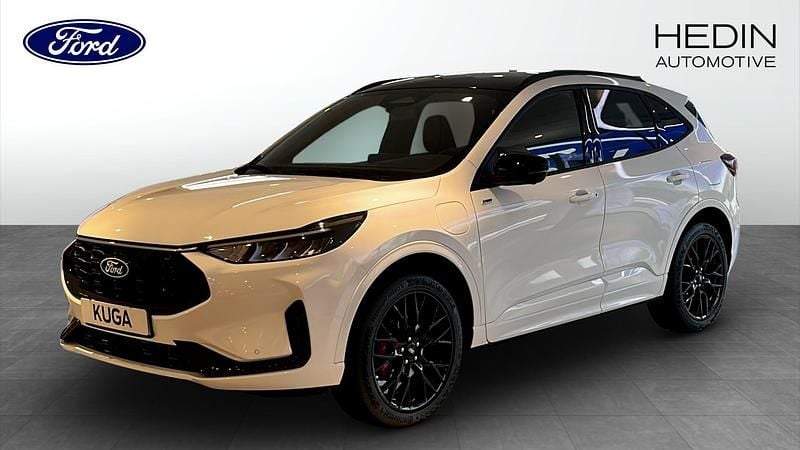 Frozen white Begagnad 2025 Ford Kuga ST-Line X SUV | 469 900 kr (Dyr) - Bild 1/4