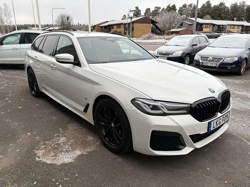 Begagnad BMW 540 M Sport 340 HK (250 kW) 2020 Vit Kombi