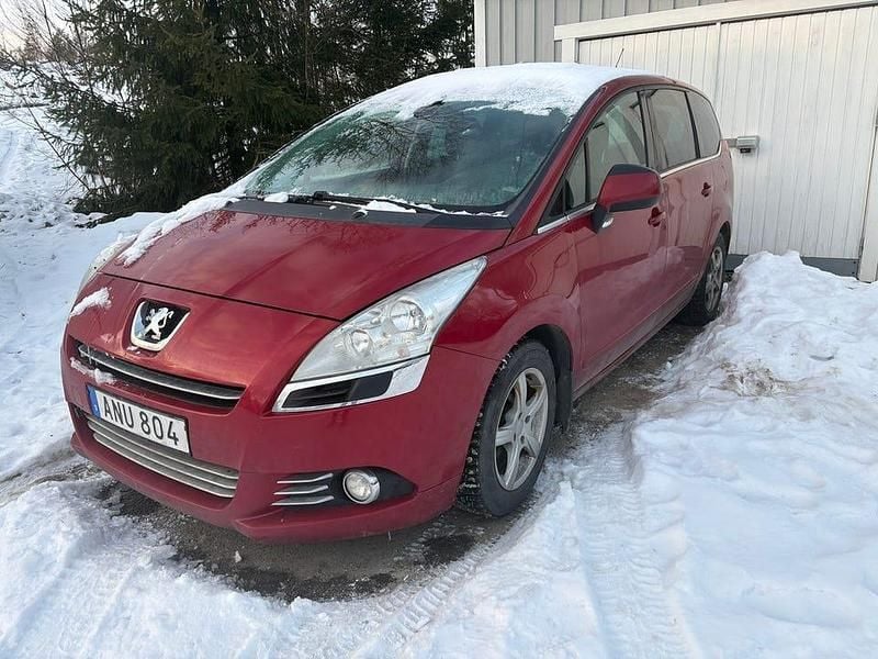 Begagnad Peugeot 5008 109 HK (80 kW) 2010 Minibuss