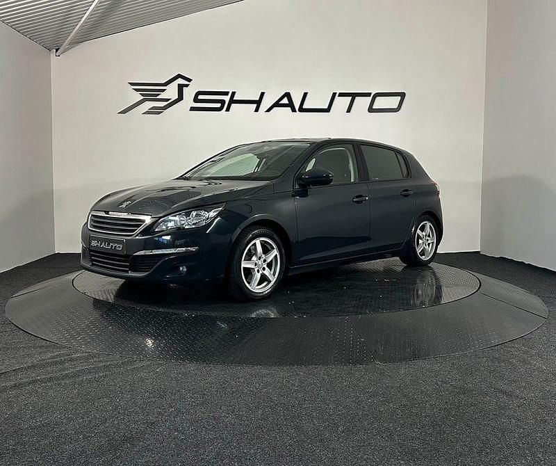 Mörkgrå (grå) Begagnad 2014 Peugeot 308 Active Halvkombi | 64 900 kr - Bild 1/4