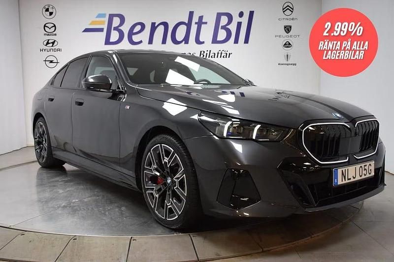 Begagnad BMW 550 M Sport 490 HK (360 kW) 2025 Svart Sedan