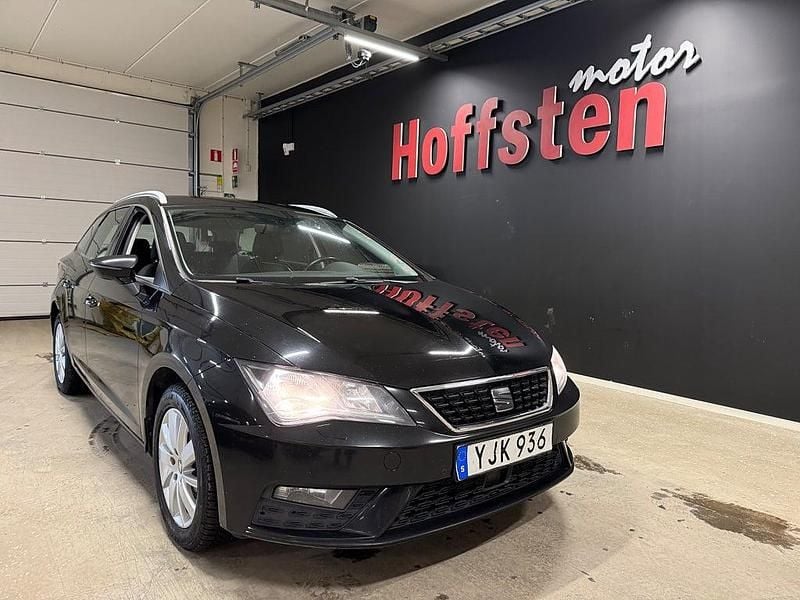 Begagnad Seat Leon ST Style 110 HK (80 kW) 2017 Svart Kombi