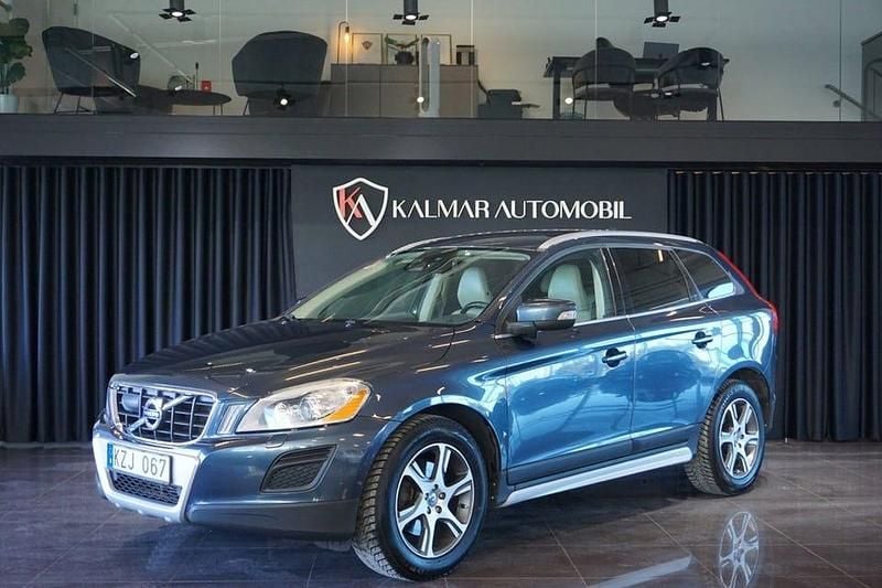 Begagnad Volvo XC60 Summum 224 HK (164 kW) 2011 Blå SUV