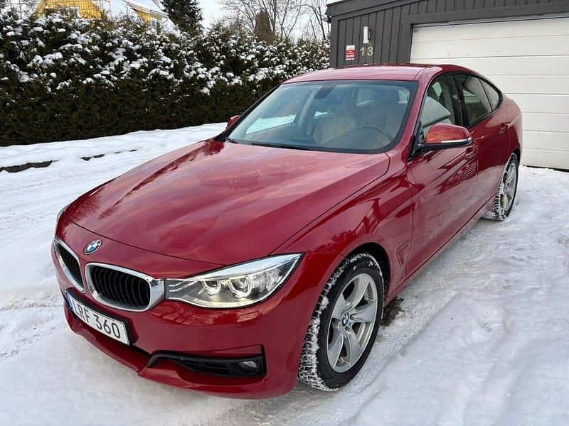 Begagnad BMW 320 Gran Turismo 184 HK (135 kW) 2015