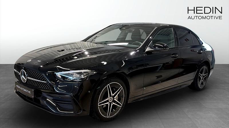 Begagnad Mercedes C300e AMG line 2023 Svart Sedan
