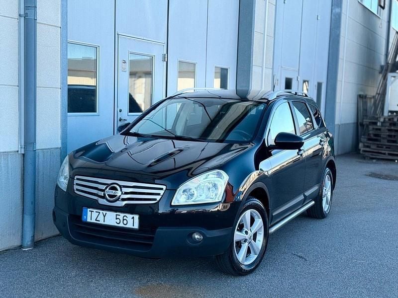 Svart Begagnad 2010 Nissan Qashqai +2 SUV | 69 000 kr (Marknadspris) - Bild 1/4