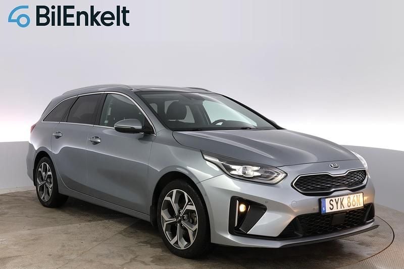 Grå Begagnad 2020 Kia Ceed Sportswagon Plus Kombi | 204 900 kr (Bra pris) - Bild 1/4