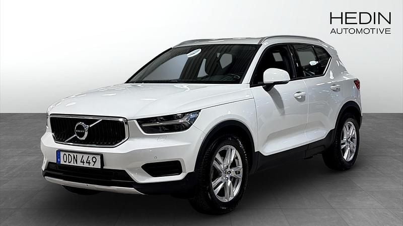 Vit Begagnad 2018 Volvo XC40 SUV | 279 900 kr (Bra pris) - Bild 1/4