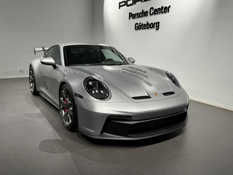 Begagnad Porsche 911 2024 Silver