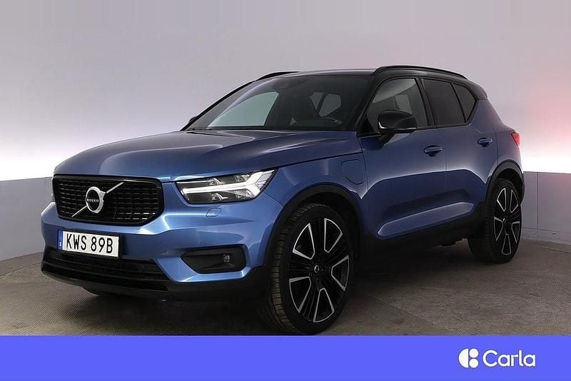 Blå Begagnad 2020 Volvo XC40 R-Design SUV | 354 900 kr (Lite dyr) - Bild 1/4