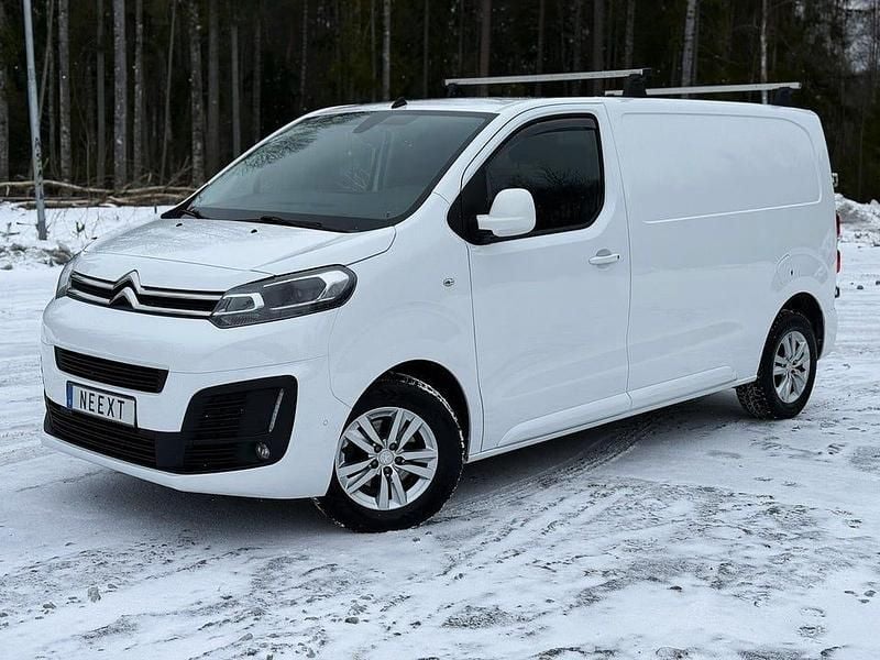 Vit Begagnad 2020 Citroën Jumpy Minibuss | 219 900 kr (Marknadspris) - Bild 1/4