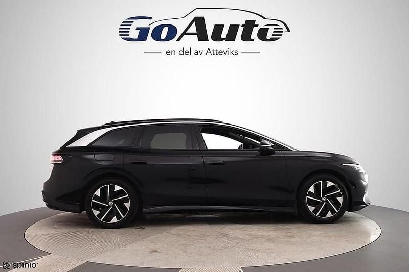 Begagnad VW ID.7 Pro 213 kW (290 HK) 2024 Svart Kombi