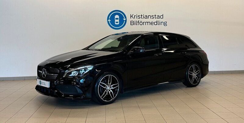 Svart Begagnad 2016 Mercedes CLA200 Shooting Brake AMG Kombi | 164 900 kr (Lite dyr) - Bild 1/4