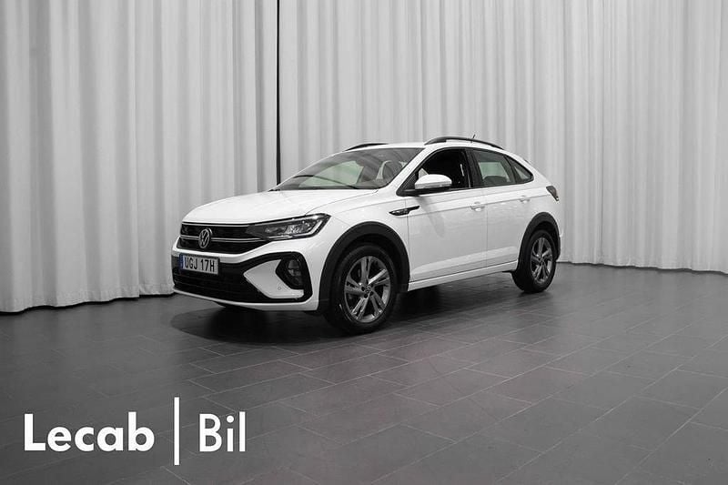 Vit (pure white) Begagnad 2022 VW Taigo R-line SUV | 224 500 kr (Marknadspris) - Bild 1/4