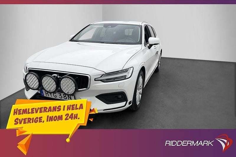Vit Begagnad 2021 Volvo V60 Kombi | 269 900 kr (Marknadspris) - Bild 1/3