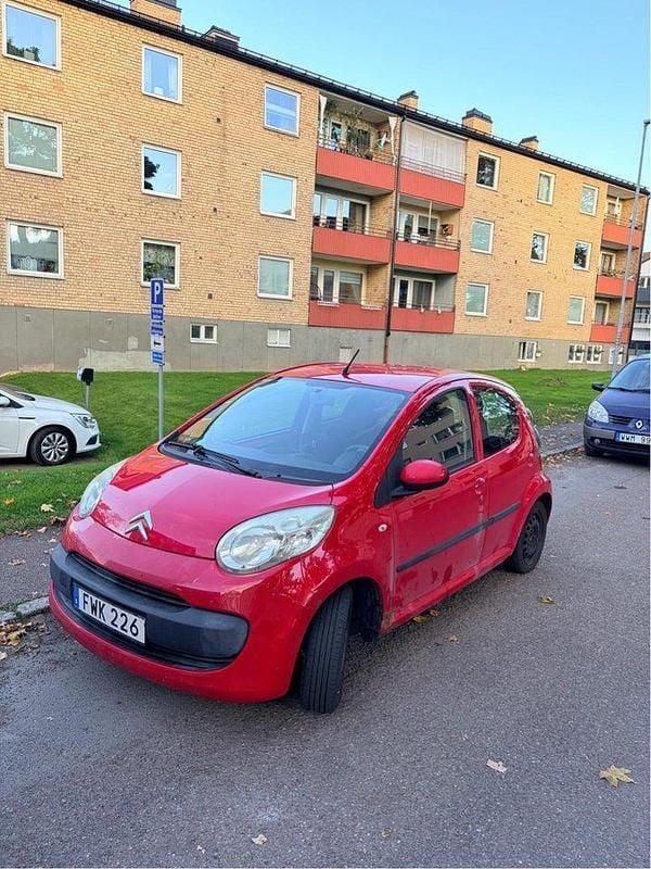 Röd Begagnad 2007 Citroën C1 Halvkombi | 20 000 kr (Bra pris) - Bild 1/4