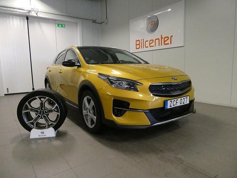 Gul Begagnad 2020 Kia XCeed SUV | 208 900 kr (Marknadspris) - Bild 1/3