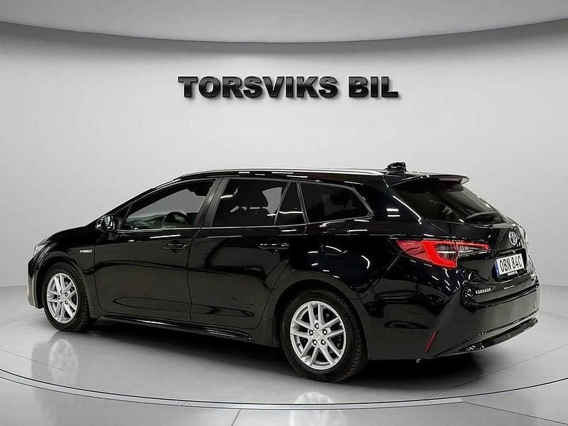 Begagnad Toyota Corolla Style 122 HK (89 kW) 2019 Svart Kombi