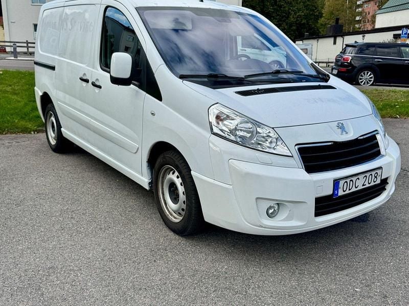 Vit Begagnad 2017 Peugeot Expert Van | 79 000 kr - Bild 1/4