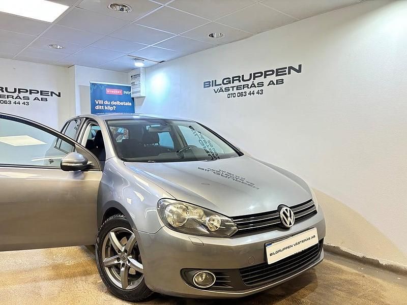 Begagnad VW Golf VII 105 HK (77 kW) 2011 Grå Halvkombi