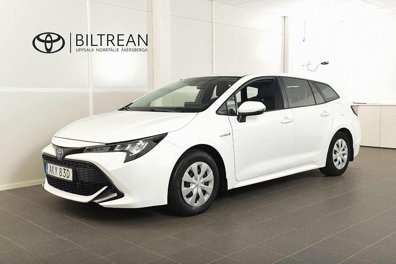 Vit Begagnad 2020 Toyota Corolla Kombi | 224 900 kr (Marknadspris) - Bild 1/4