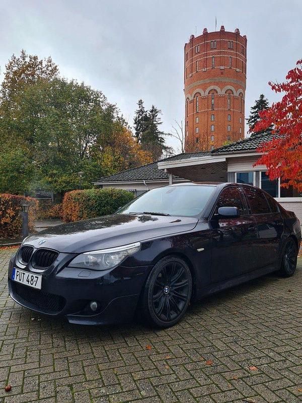 Begagnad 2007 BMW 530 M Sport Sedan | 65 000 kr (Marknadspris) - Bild 1/4
