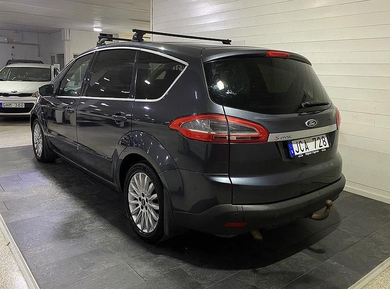 Begagnad Ford S-MAX Business Edition 146 HK (107 kW) 2010 Grå Minibuss