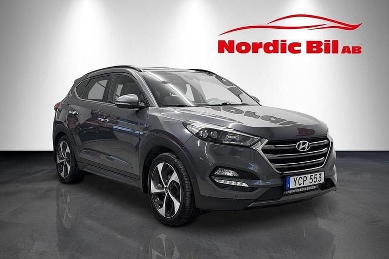 Grå Begagnad 2016 Hyundai Tucson SUV | 139 900 kr (Marknadspris) - Bild 1/4