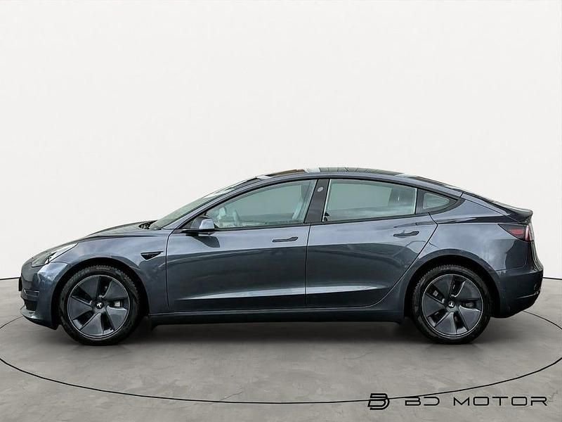 Begagnad Tesla Model 3 Long Range AWD 324 kW (441 HK) 2022 Grå Sedan