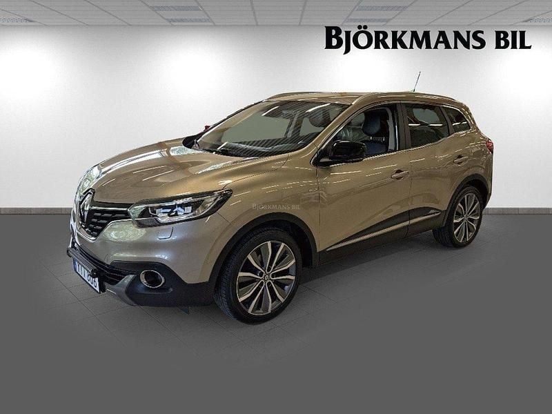 Ljusbrun (lbrun) Begagnad 2018 Renault Kadjar SUV | 149 000 kr (Marknadspris) - Bild 1/4