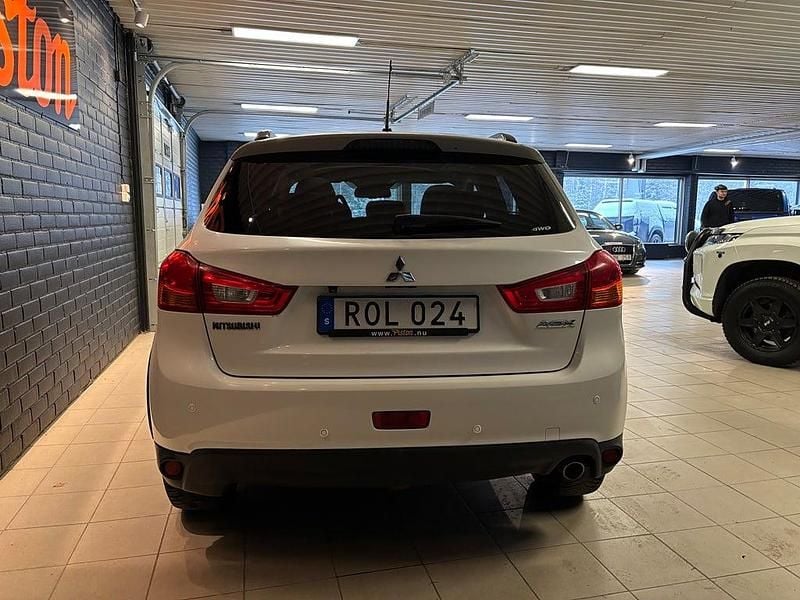 Vit Begagnad 2016 Mitsubishi ASX Plus SUV | 138 000 kr (Marknadspris) - Bild 1/4