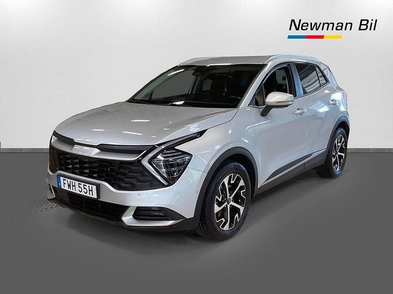 Grå Begagnad 2022 Kia Sportage Advance SUV | 329 700 kr (Superpris) - Bild 1/4