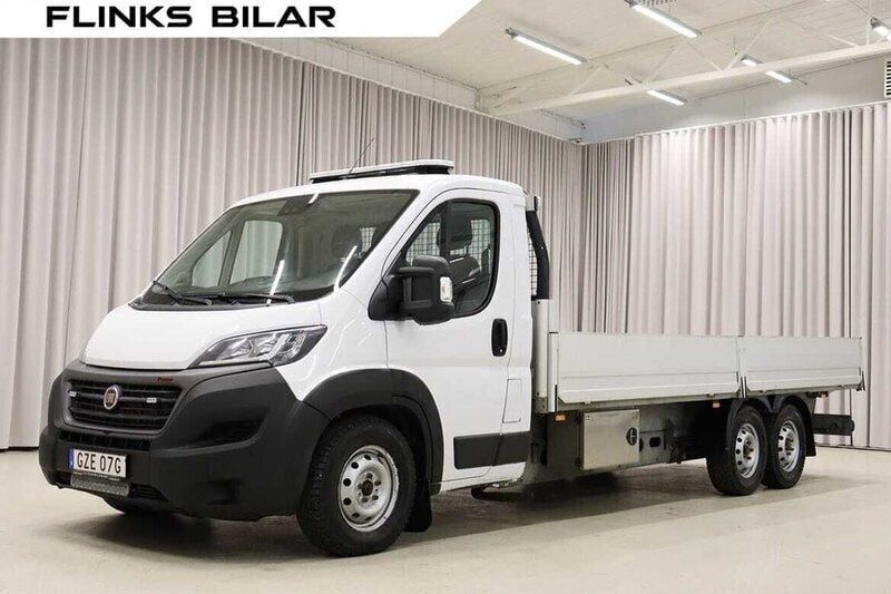 Vit Begagnad 2020 Fiat Ducato Van | 249 900 kr - Bild 1/4