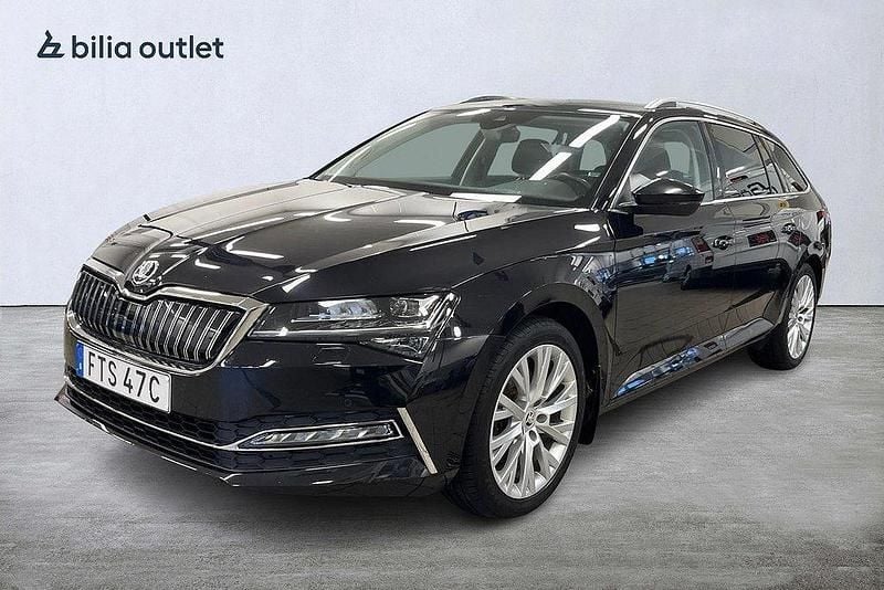Svart Begagnad 2021 Skoda Superb Business Line Kombi | 274 900 kr (Bra pris) - Bild 1/3