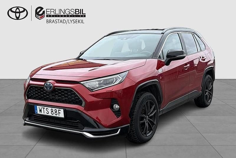 Röd Begagnad 2021 Toyota RAV4 Hybrid Style SUV | 359 000 kr (Bra pris) - Bild 1/4