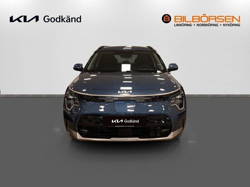 Begagnad Kia e-Niro Advance 150 kW (204 HK) 2022 Blå SUV