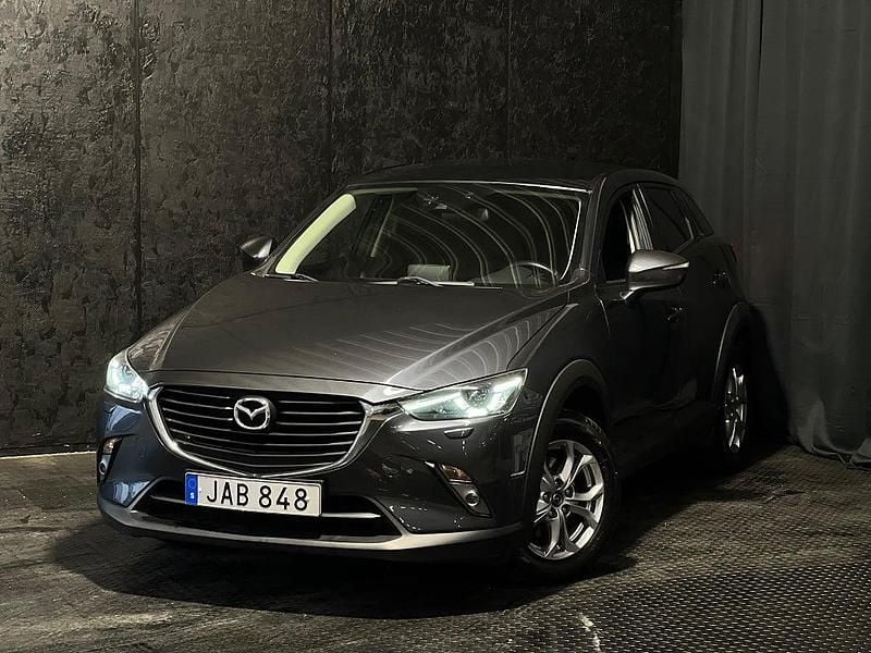 Grå Begagnad 2015 Mazda CX-3 SUV | 129 500 kr (Bra pris) - Bild 1/4