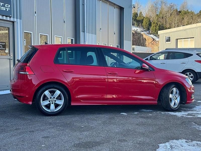 Begagnad VW Golf VII GT 150 HK (110 kW) 2016 Röd Halvkombi