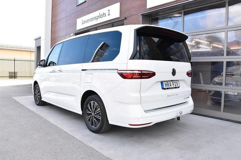 Ny VW Multivan Style 245 HK (180 kW) 2025 Vit Van