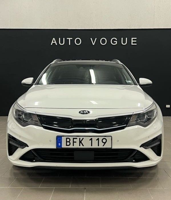 Vit Begagnad 2020 Kia Optima Hybrid Advance Sedan | 244 900 kr - Bild 1/4