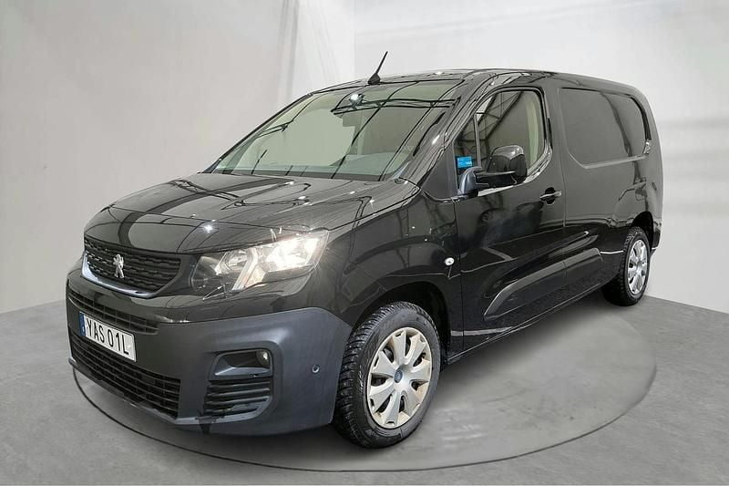 Svart Begagnad 2019 Peugeot Partner Van | 89 000 kr (Superpris) - Bild 1/4
