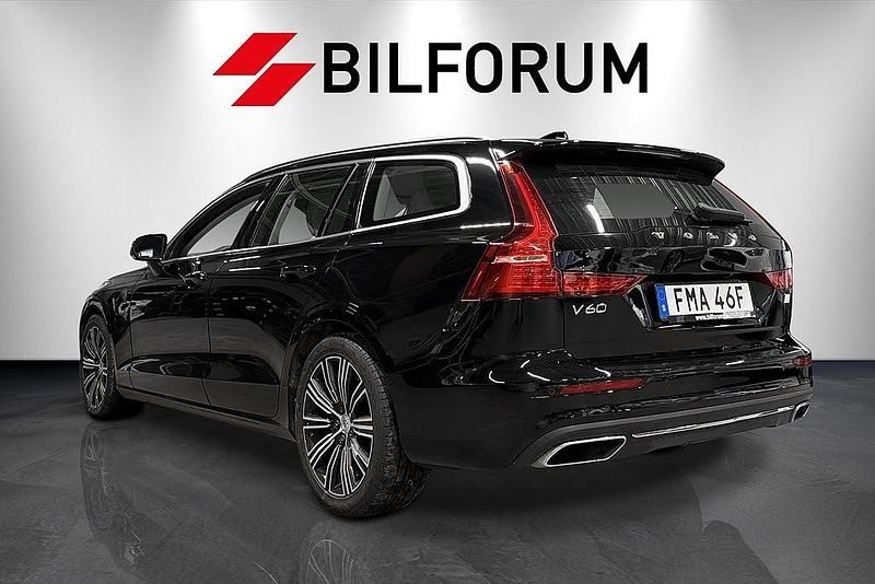 Begagnad Volvo V60 Inscription 253 HK (186 kW) 2020 Svart Kombi