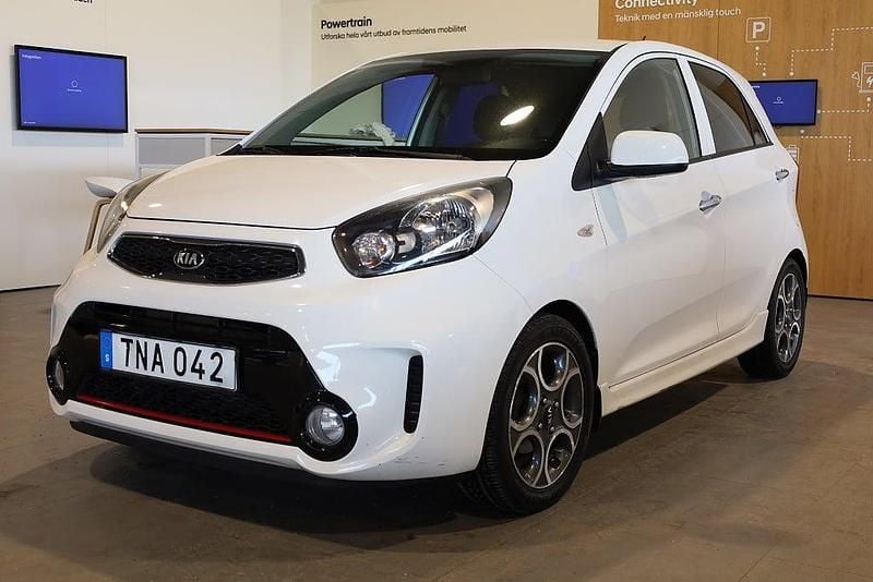 Begagnad Kia Picanto 67 HK (49 kW) 2015 Vit Halvkombi