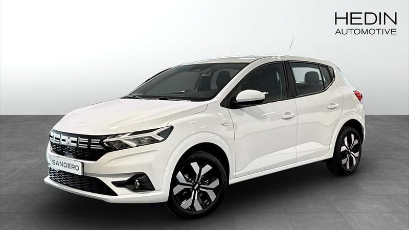 Vit (white) Ny 2025 Dacia Sandero Expression Halvkombi | 219 900 kr (Marknadspris) - Bild 1/4
