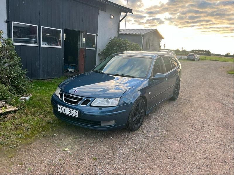 Blå Begagnad 2006 Saab 9-3 Aero Kombi | 30 000 kr (Bra pris) - Bild 1/4