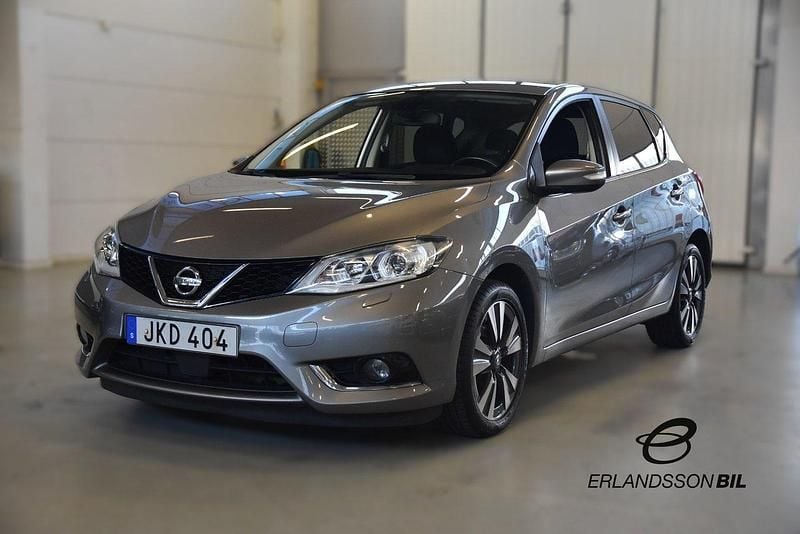 Grå Begagnad 2014 Nissan Pulsar Halvkombi | 89 900 kr (Marknadspris) - Bild 1/4