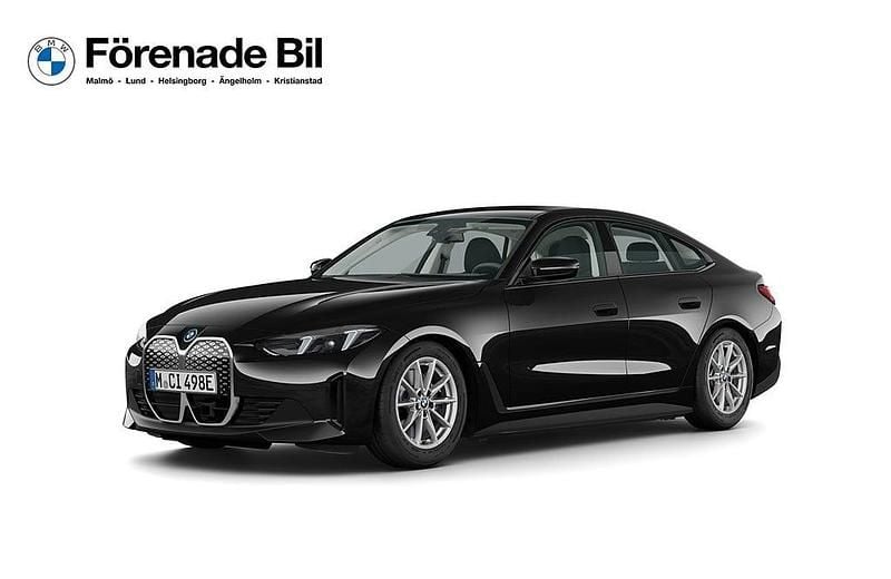 Svart Begagnad 2024 BMW i4 Shadowline Sedan | 609 900 kr - Bild 1/4